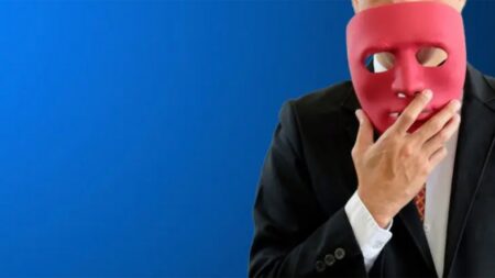 Fired Masshole Cop Forgot He’s Now A Civilian, Turns On Fake Blues In New Hampshire