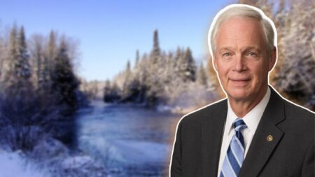 Principled, Gutsy Wisconsin Republican U.S. Senator Singlehandedly Kills Military Pay โDouble-Dippingโ