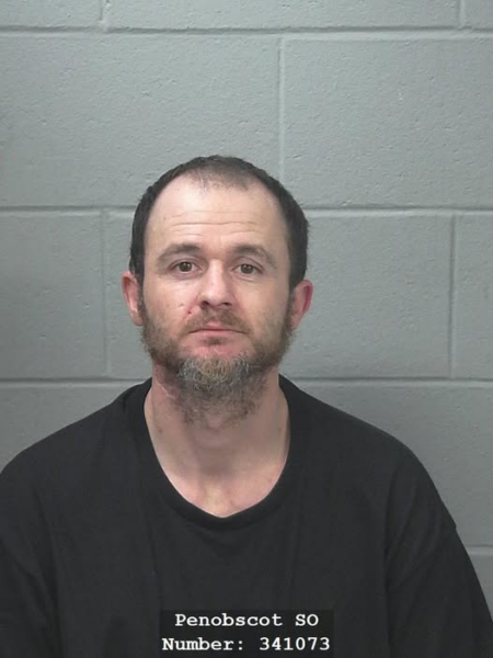 Brewer Man Arrested for Theft After Police Spot Him Holding a Woman’s Wallet
