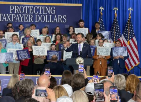 Vance Brings Anti-Fraud Message to Bangor, Praises Maine Wire Reporting and Backs LePage Congressional Bid