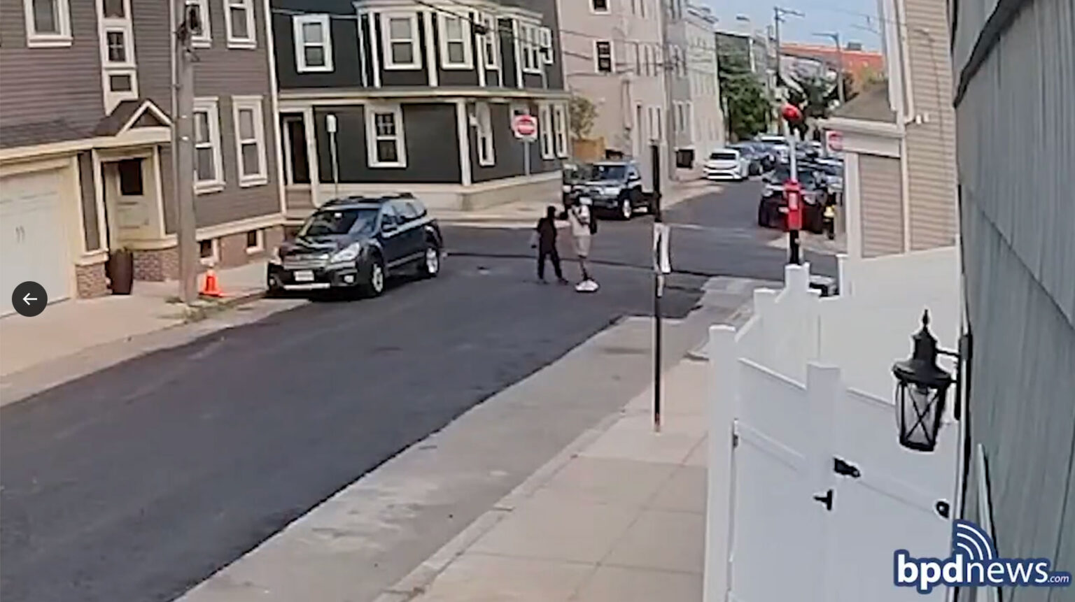 Boston Lemonade Stand Robbed At Gunpoint, Cops Search For Two Juvenile Suspects