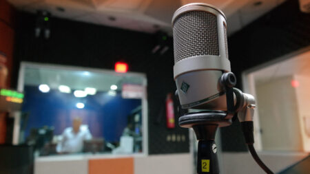 WBZ’s Sports Hub Killing WEEI’s Sports Lug In Latest Boston Radio Sweepstakes