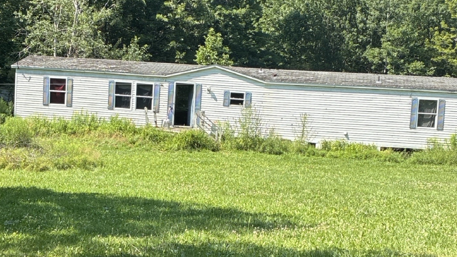 State Fire Marshal Investigating Suspected Arson Attempt at Abandoned Bowdoin Mobile Home