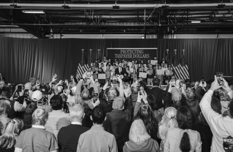 Why Washington Can’t Stay Away from Maine: National Heavyweights Descend on Pine Tree State Ahead of Midterms