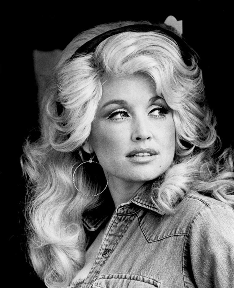 Singer Dolly Parton, Who Created “Imagination Library” In Northern Maine, And Sang In Bangor, Dead At 80